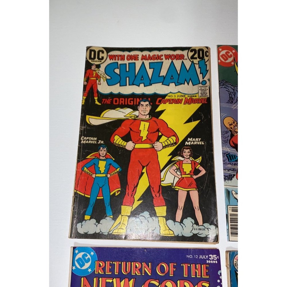 10 ASSORTED DC COMICS - Picture 6 of 9